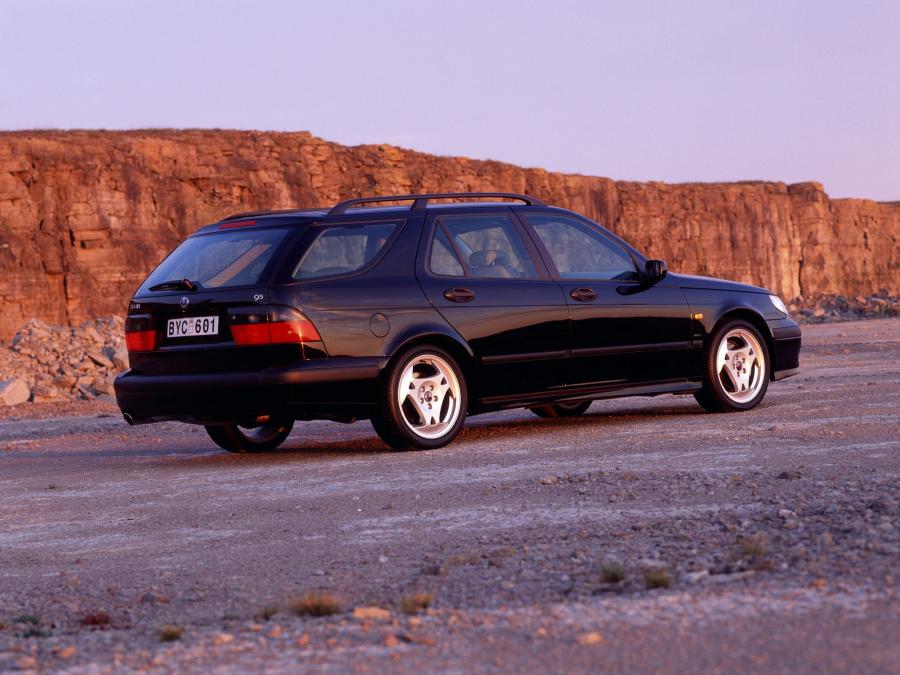  Saab 9-5 Aero Wagon 1999 года  (фото 10 из 33)